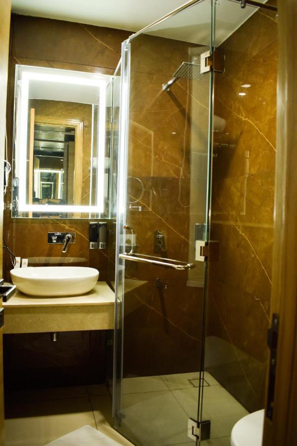 Pride Hotel And Resort Rishikesh Bagian luar foto